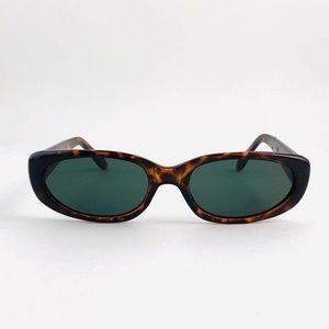 COPY - Vintage 90s tortoise oval sunglasses